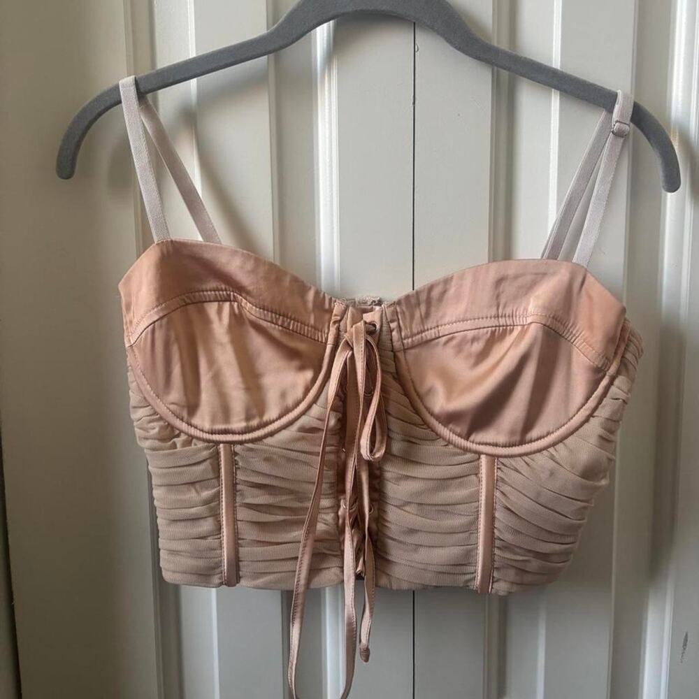 Saliy pink corset top size - Picture 2 of 8